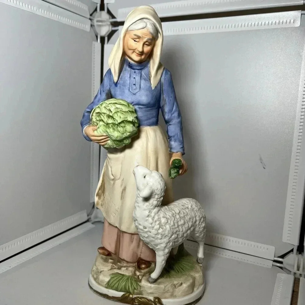 Homco Home Interiors Vintage Porcelain Figurine Farmer's Wife Feeding Lamb 8811